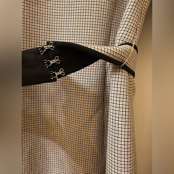 Hugo Boss Doliviena Check Sheath Dress size 8 - Picture 6 of 10